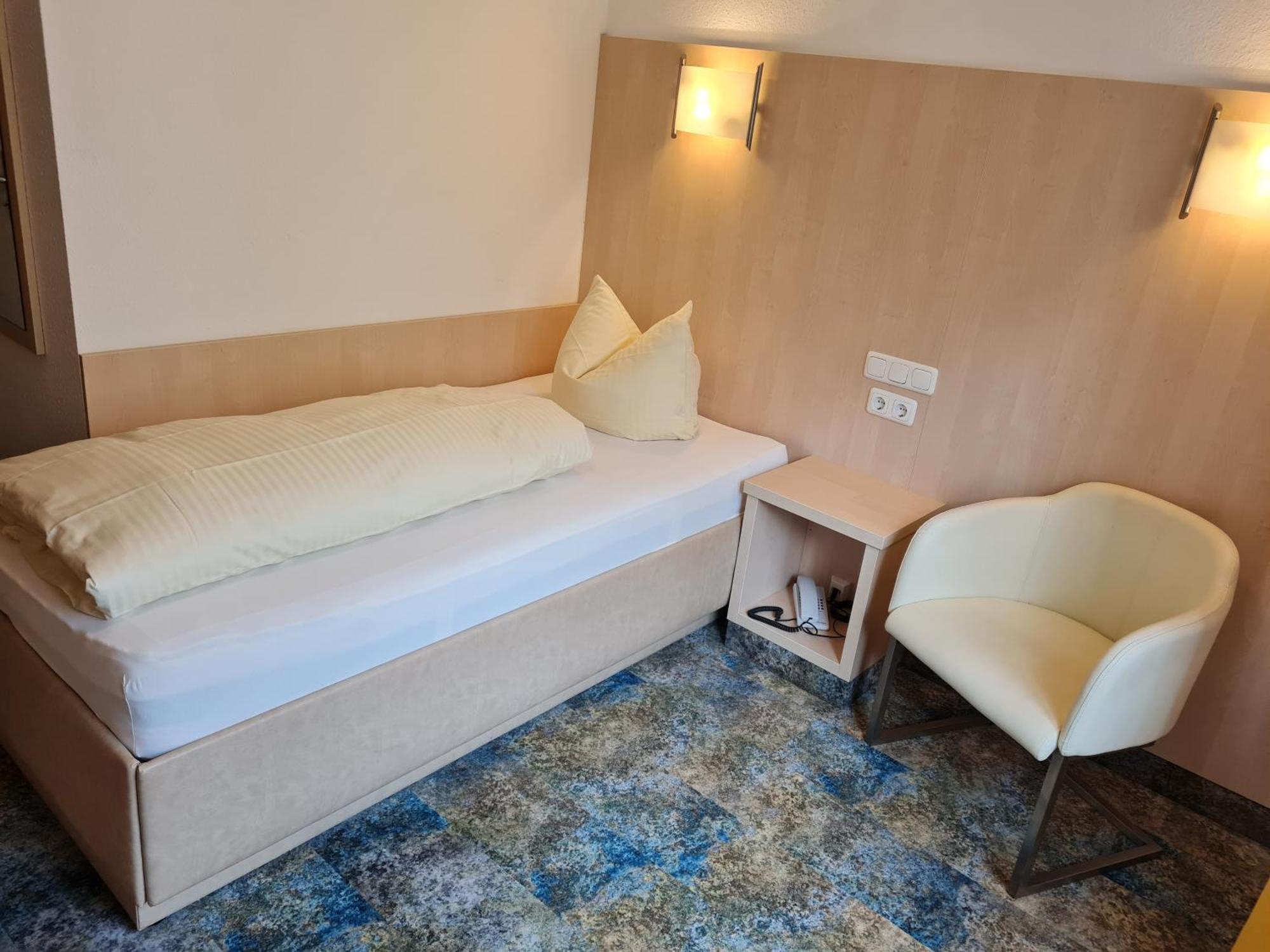 Hotel Stolberg Wiesbaden Bagian luar foto